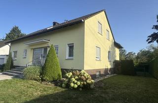Einfamilienhaus kaufen in 59558 Lippstadt, Einfamilienhaus mit Pool und Blick ins Grüne