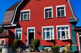 Villa kaufen in 17121 Loitz, Loitz - Historische Villa mit Charme, 212 m², Kamin, Pool & großer Garage