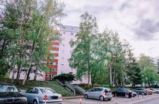 Wohnung kaufen in 67663 Kaiserslautern, Kaiserslautern - 1 12 Zimmer auf dem Betzenberg zu verkaufen