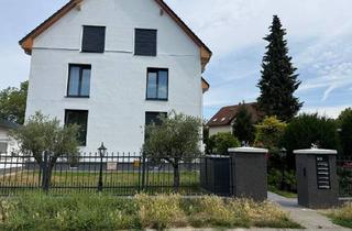 Wohnung mieten in Pechsteinstraße 54, 12309 Berlin, Berlin - 2 ZI Wohnungen in einem grossen Grundstück Neubau