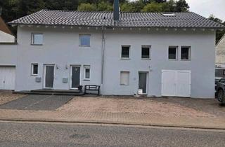 Haus kaufen in 66687 Wadern, Wadern - 3 Familien - Haus in Büschfeld provisionsfrei zu verkaufen
