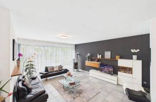 Einfamilienhaus kaufen in 72202 Nagold, Architektenhaus der Extraklasse in ruhiger Lage. Stilvolles Design, viel Wohnkomfort, großer Garten