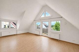 Wohnung kaufen in 70771 Leinfelden-Echterdingen, Freie, helle 2-Zi.-Dachgeschosswohnung m. Balkon in Leinfelden-Echterdingen