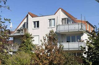 Wohnung kaufen in Samlandweg 5A, 61118 Bad Vilbel, Vollklimatisierte Dachgeschosswohnung in kleiner Wohneinheit