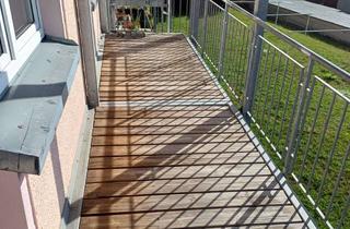 Wohnung mieten in Wetzelsgrüner Straße 15, 08233 Treuen, Sonnige 3 Raum Wohnung mit großem Balkon