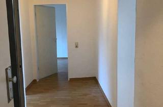 Wohnung mieten in Lindenstrasse, 52080 Aachen, Ansprechende, gepflegte 4-Zimmer-Altbau-Dachgeschosswohnung zur Miete in Aachen