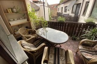 Wohnung mieten in Hauptstr. 117, 91054 Burgberg, 2-Zimmer-Wohnung mit Balkon in Erlangen, perfekt für Young Professionals und Uni-Klinikmitarbeiter