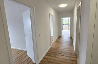 Wohnung mieten in Südliche Ringstraße 195, 63225 Langen, Renovierte 3,5-Zimmer-Wohnung mit Loggia, Aufzug, Schwimmbad und Sauna in Langen