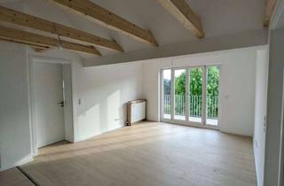 Wohnung mieten in Ilzleite 68, 94034 Hals, Kernsanierte DG-Wohnung mit Balkon in traumhafter Lage