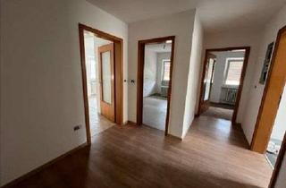 Wohnung mieten in 97688 Bad Kissingen, Helle 4,5-Zimmer-Wohnung am Waldrand mit großem Balkon