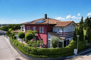 Haus kaufen in 94113 Tiefenbach, 7 Schlafzimmer, ein Pool und ganz viel Platz fürs Familienleben