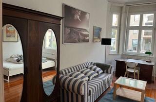 Immobilie mieten in Königstrasse 83, 53115 Poppelsdorf, kuscheliges 43 qm Altbauappartment mit Gartenzugang