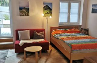 Wohnung kaufen in Speckbacher Leiten 16, 83101 Rohrdorf, Wohnen mit Charakter: Kompaktes 1-Zimmer-Apartment in Achenmühle