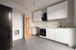 Wohnung mieten in Neue Straße 47, 27576 Lehe, Gemütliche renovierte 3-Zimmer-Wohnung mit Parkett, Balkon und neuer Einbauküche