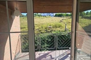 Wohnung mieten in Klünersweg 12, 33100 Paderborn, Gemütliche 4-Zimmer-Wohnung im 2. OG mit Südbalkon!