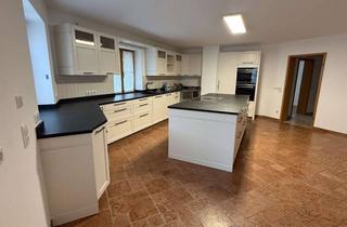 Wohnung mieten in 83553 Frauenneuharting, Großzügige 4-Zimmer-Gartenwohnung in ländlicher Lage