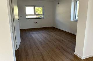 Wohnung mieten in Eschenweg, 69168 Wiesloch, Wohnen mit Charakter: 4-Zimmer-Wohnung in Wiesloch