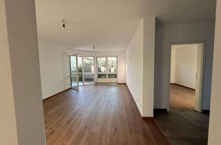 Wohnung mieten in Eulbacher Straße 55, 64711 Erbach, Kernsanierte 2-Zimmer-Wohnung mit Balkon, Carport & Gartenblick