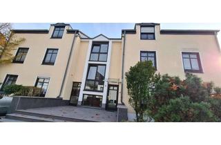 Wohnung mieten in Brandroster, 51427 Bergisch Gladbach, Lichtdurchflutete 4 Zimmer Dachgeschosswohnung mit EBK und Balkon in Refrath