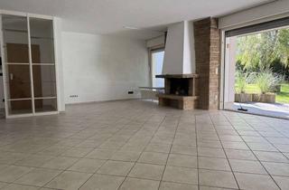 Wohnung mieten in Eilpeweg 25b, 45277 Überruhr-Holthausen, Komfortable 126qm Erdgeschosswohnung mit Terrasse Essen Überruhr Holthausen