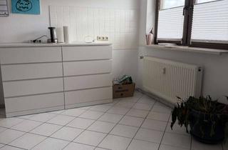 Wohnung mieten in Grüner Weg, 34311 Naumburg, Platz zum Entfalten: 3-Zimmer-Dachgeschosswohnung in Naumburg