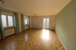 Wohnung mieten in 92331 Parsberg, Helle 2-Zimmer Wohnung mit Balkon und Stellplatz im Zentrum von Parsberg