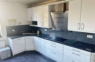 Wohnung mieten in Katharinenstraße, 47169 Marxloh, Gepflegte 4-Zimmer Wohnung im OG in Duisburg-Marxloh