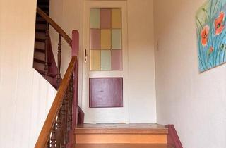 Wohnung kaufen in 67157 Wachenheim, Wachenheim an der Weinstraße - Außergewöhnliche Altbauwohnung mit Weitblick in Wachenheim