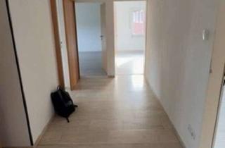 Wohnung mieten in 48336 Sassenberg, Frisch renovierte 4-Zi-Wohnung (99qm) mit großem Balkon, neuer Einbauküche & Garage in Sassenberg
