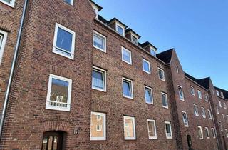 Wohnung mieten in Lüderitzstraße, 24149 Neumühlen-Dietrichsdorf, Dachgeschosswohnung in HAW-Nähe! *WG-geeignet*