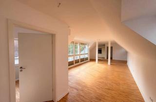 Wohnung mieten in 29525 Uelzen, Hochwertige 3-Zimmer Dachgeschosswohnung - 98 m², Loggia, Klima, frisch renoviert