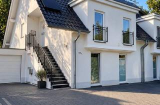 Wohnung mieten in 51427 Bergisch Gladbach, Wohnen wie im eigenen Haus – hochwertige 3-Zimmer-Wohnung mit Privatgarten, Terrasse & Garage