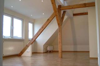 Wohnung mieten in Bungstockstraße, 58093 Lennetal, Hagen-Halden, helle DG-Wohnung mit Klimaanlage, Fernblick, Garten, kleine Wohneinheit, Garage