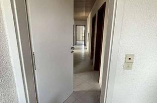 Wohnung mieten in Robert-Bosch-Straße 50, 73249 Wernau, KOPIE - 103 m² + 3,5 Zimmer + komplett saniert + Balkon + Garage + Stellplatz + Einbauküche