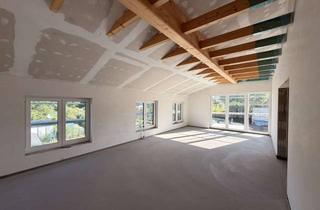 Wohnung mieten in 18106 Schmarl, Neue 3-Zimmer-Obergeschosswohnung mit sichtbaren Dachbalken & Warnowblick in Schmarl-Dorf