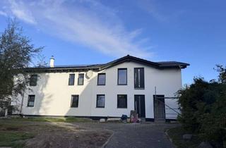 Wohnung mieten in 18106 Schmarl, Neubau-Erdgeschosswohnung mit Terrasse & Garten zur Alleinnutzung in Schmarl-Dorf
