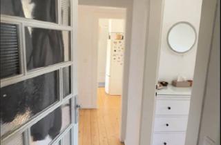 Wohnung mieten in 76137 Südweststadt, Karlsruhe-Südweststadt: gemütliche 2-Zimmer Altbauwohnung