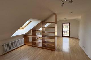 Wohnung mieten in Wilhelmstraße 14, 76456 Kuppenheim, Helle, moderne 2-Zimmer-Dachgeschosswohnung mit Einbauküche in Kuppenheim