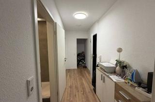 Wohnung kaufen in 63065 Offenbach, 10611- attraktive 2,5 Zimmerwohnung mit Balkon, Einbauküche und Tiefgaragenstellplatz