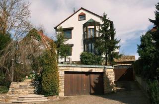 Haus kaufen in 73066 Uhingen, ++ Zweifamilienhaus mit ELW und XXL Garten ++
