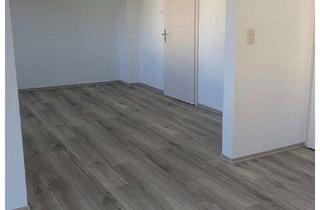 Haus mieten in 92421 Schwandorf, Platz für Ihre Ideen: 3,5-Zimmer-Wohnung in Schwandorf/Fronberg