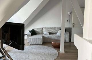Immobilie mieten in 41462 Neuss, Charmante und möblierte 2 Zimmer DG-Wohnung