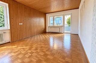 Wohnung kaufen in 83022 Innenstadt, Charmante 3-Zimmer-Wohnung mit Entwicklungspotenzial in zentraler Lage von Rosenheim