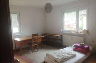 Wohnung mieten in Herrengärten, 73252 Lenningen, Alltagstaugliche 2,5-Zimmer-Wohnung in Lenningen