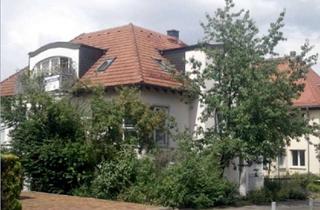 Wohnung mieten in 99425 Südstadt, Lichtdurchflutete 3-Zimmer DG-Wohnung in bester Lage