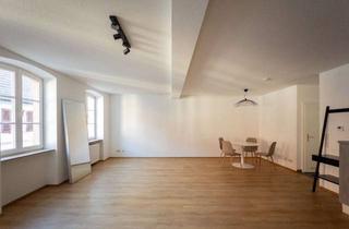 Wohnung mieten in 76829 Landau, Charmante 2-Zimmer Altbauwohnung in den Uferschen Höfen