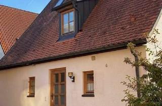 Haus kaufen in Flinsberg, 91602 Dürrwangen, Gepflegtes Raumwunder inmitten idyllischer Natur! EFH mit Traumgarten & ausgebautem Dach nahe DKB!