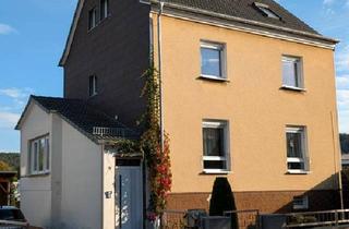Einfamilienhaus kaufen in 66424 Homburg, Homburg - Provisionfrei Freistehendes Einfamilienhaus modernisiert