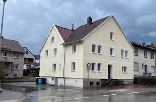 Haus kaufen in 36275 Kirchheim, Kirchheim - Letzte Gelegenheit: Zentrales Mehrparteienhaus