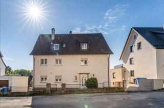 Wohnung kaufen in 78628 Rottweil, Dachgeschosswohnung mit ausgebautem Dachspitz - kleines Mehrfamilienhaus